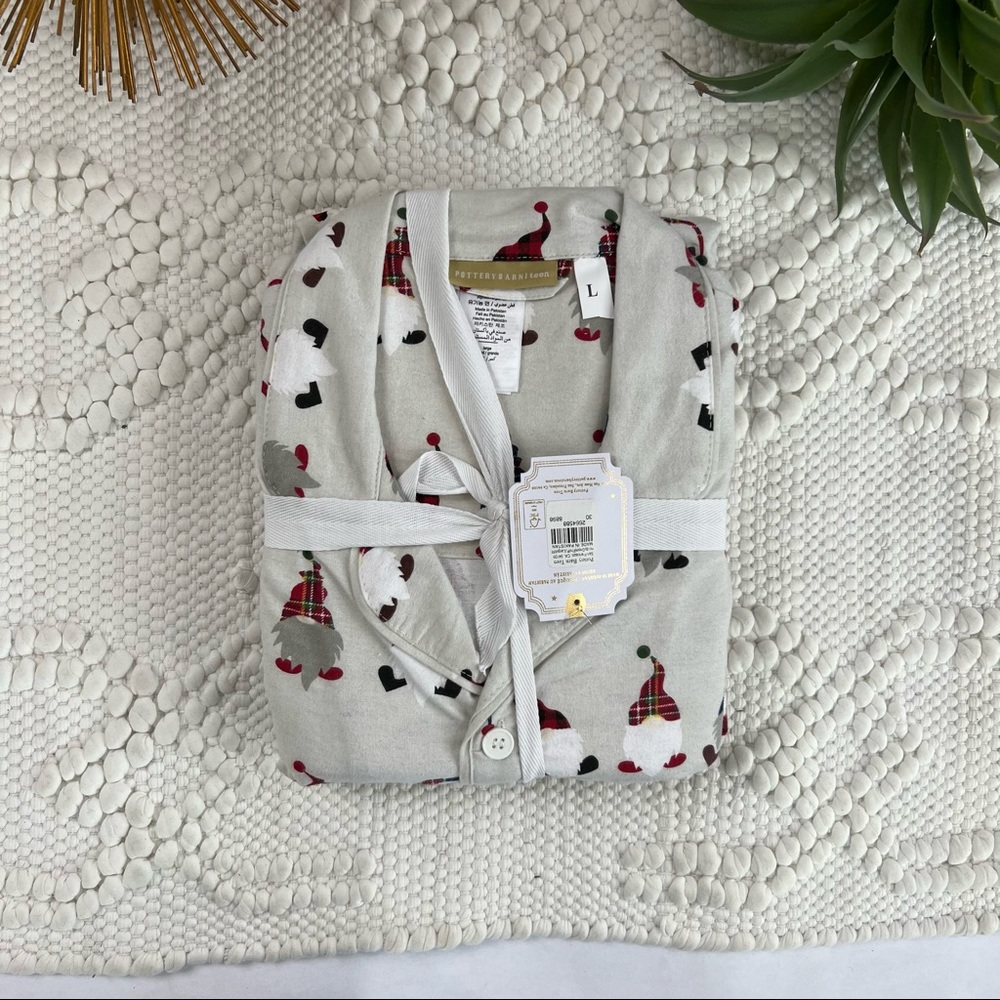 Holiday Gnome Organic Flannel Pajama Set L